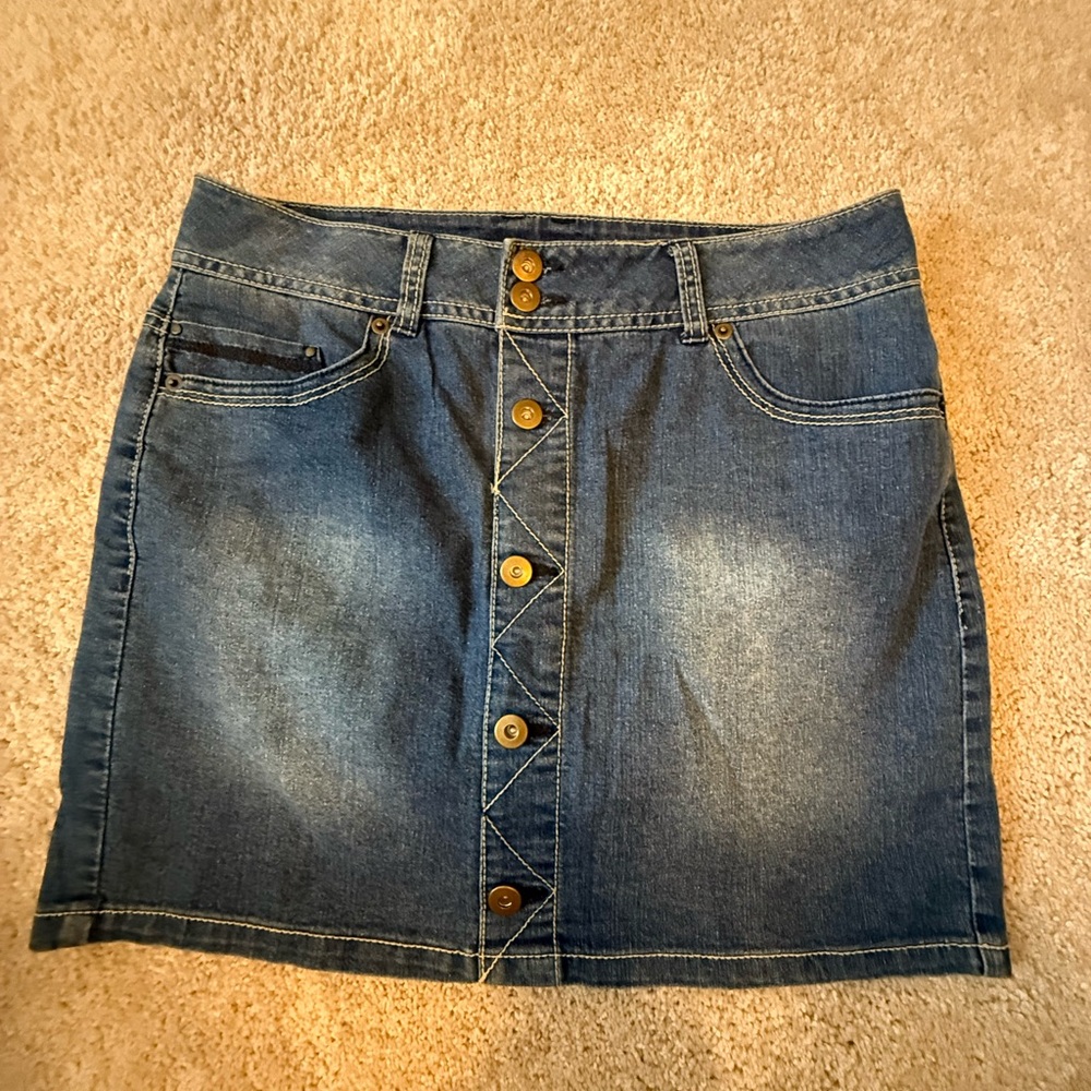 Baccini Denim Jean Skirt Size 8P Petite - Picture 1 of 3